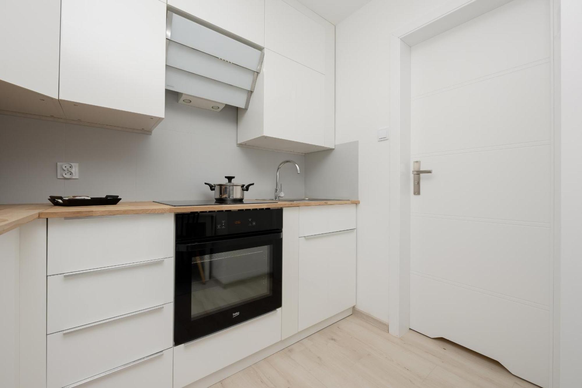 Elegant Apartment In The Centre Of Gdynia By Noclegi Renters Екстер'єр фото